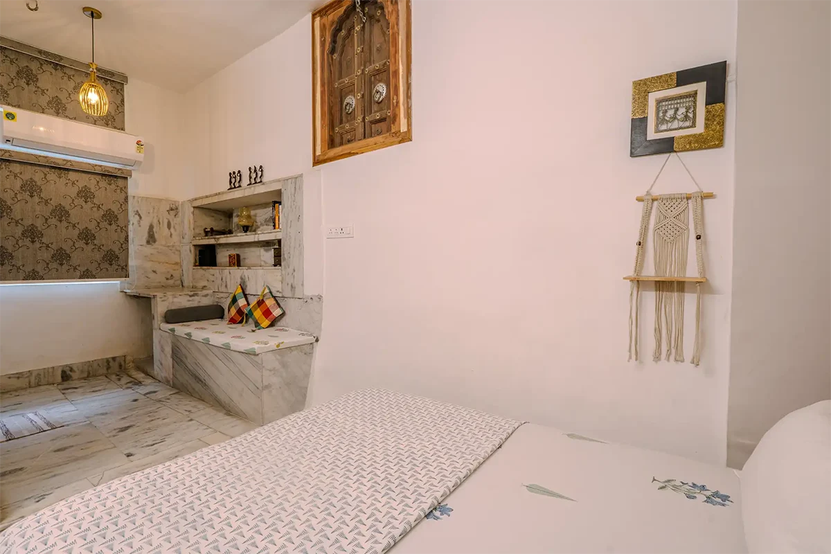 Lefort Jaipur Deluxe Artistic Room for 2 Guest